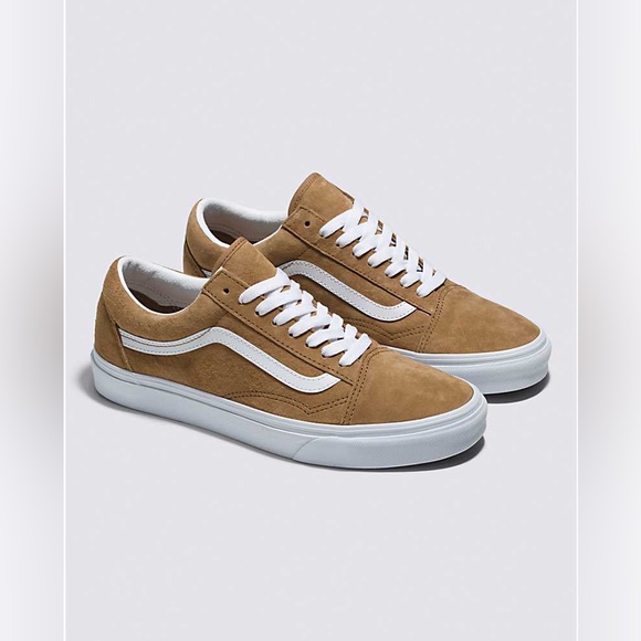 Vans Shoes - VANS Old Skool shoe size 8 W (or 6.5 M)